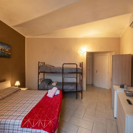 Casa Martina Appartement Asti Buitenkant foto